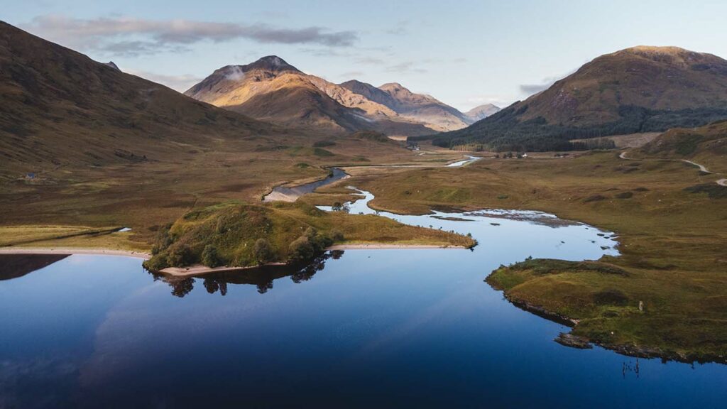 Loch des Highlands écossais